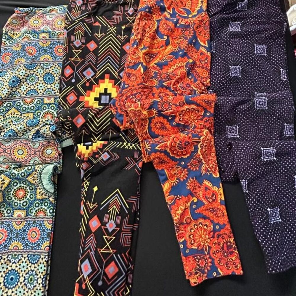 Lularoe Women's multi Leggings